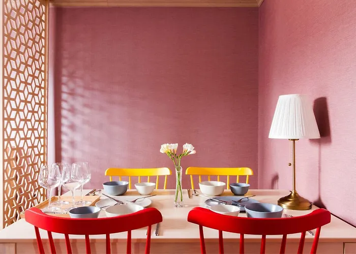 Modern & Spacious 3 Mins Walk From Metro Station * Seoul